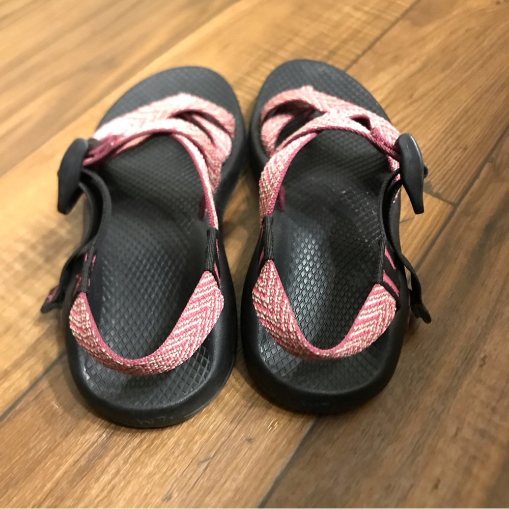 Chaco Sandals With Loop Toe And With Vibram Soles… - image 5